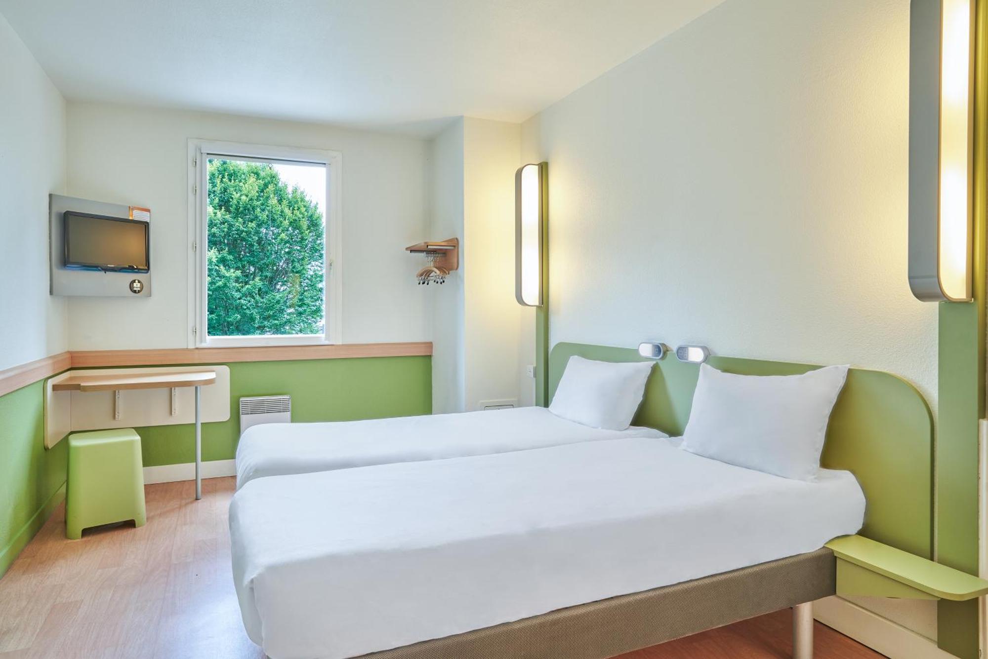 Ibis Budget Issy Les Moulineaux Paris Ouest Exterior foto